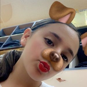 Meet your Posher, Sara